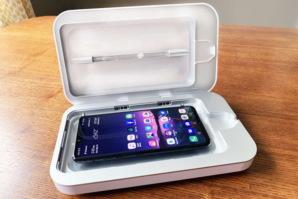 UV Phone Sanitizer: A Must-Have Mobile Accessory