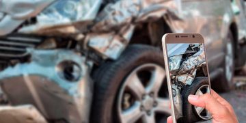 What Should We See While Hiring A Car Accident Lawyer