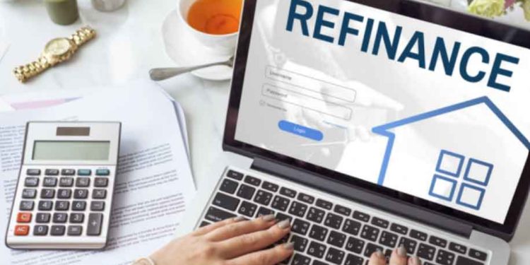 WHAT TO CONSIDER WHEN REFINANCING YOUR MORTGAGE