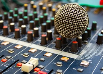 Important Points to Consider before Hiring an Audio Visual Provider for an Event