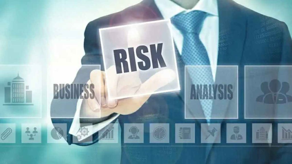 5 Things Your Business Needs To Manage Risks 01